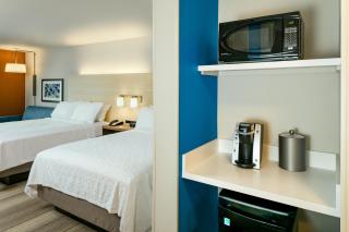 Holiday Inn Express & Suites - Medford by IHG - 4