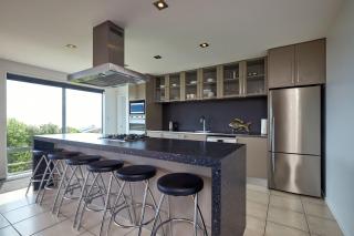 BellBird Scenic Retreat - views of alps and ocean - 6