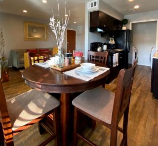 Evie's Campus-close 2 bedroom luxury - Oklahoma City - 4