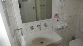 Golden Leaf Motel - Myrtleford - 9