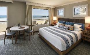 Sandcastle Hotel on the Beach - 9