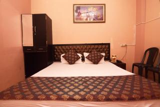 DS Residency Varanasi-Prime Location-Parking - Varanasi - 7