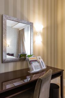 Hotel Carlton - Bilbao - 8