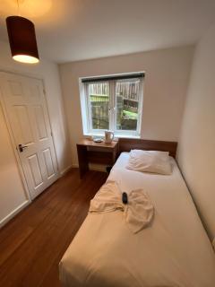 Contractors Guest House - 5