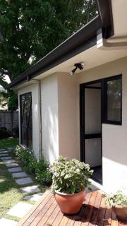 Quiet location ,central to city - Hamilton - 8