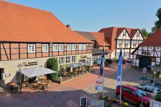Hotel Deutsches Haus - Gifhorn - 0