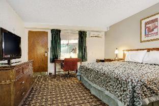Quality Inn St Paul-Minneapolis-Midway - Saint Paul - 4