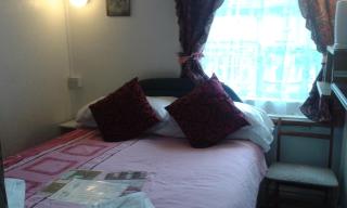 Jollies Hotel - 4