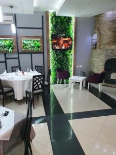 Sunny Hill Garden - Stara Pazova - 3