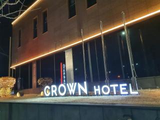 Crown Hotel Changwon - Changwon - 8