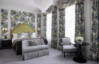 The Kensington Hotel - 1