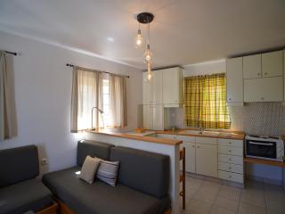 Granny's House - Paleocastro (Palekastron) - 6