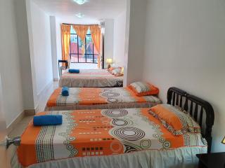 Hostal Cerro Azul - Puerto Villamil - 1