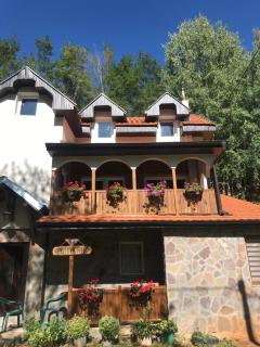 Kuca za odmor ,,Balkan” - Crni Vrh - 0