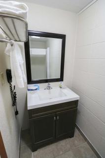 Bear Lodge Motel - Sundance - 4