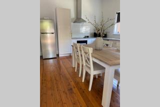 Hazeldene - The Best Location In Town! - 1