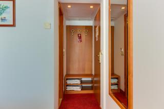 Hotel Villa Dvor - Omiš - 8