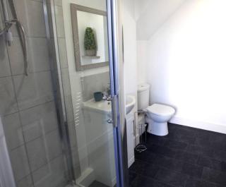 Coast Accommodation Station Road Apartments - Blackpool - 9