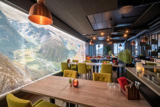 Grand Hotel - by Classic Norway Hotels - Åndalsnes - 1