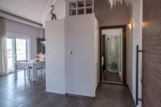 Ioanna Bayview Luxury Apartment 2BDR - 7