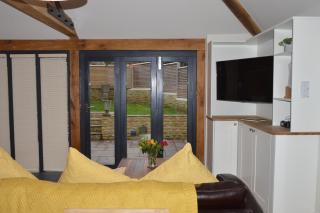Cedar Lodge 2 ensuite bedroom cottage near Bath - 7