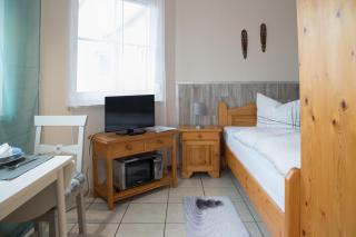 ruhig gelegenes 1 Zimmer Appartment - Bad Staffelstein - 9