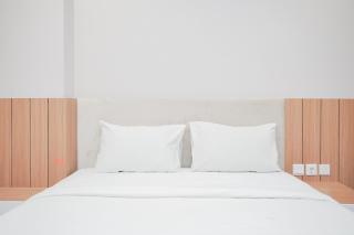 Marvelous 1BR at Branz BSD City Apartment By Travelio - Tangerang - 9