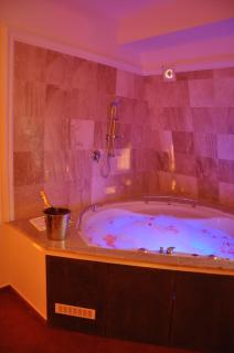 Vigo Grand Hotel - 7