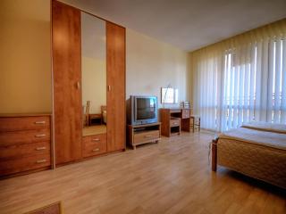 GT Privilege Fort Beach Apartments - 6