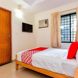Hotel Tri-star Residency - Ernakulam - 4