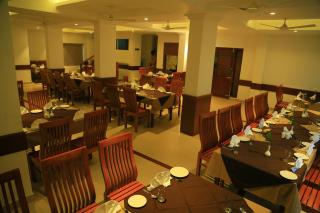 Hotel Victoria International - 4