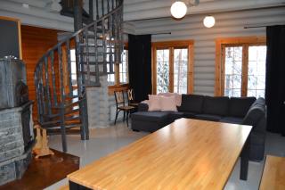 Hallanpoika mökki - 1