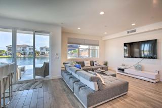 Lavish Lakefront Villa - Music, Art, and Food! - Indio - 6