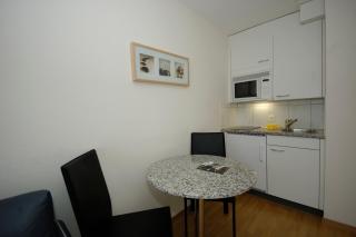 Modern studio city center - Crown 33 - 4