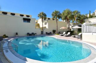 LaPlaya 104A Gulf front Walk right from your lanai onto the private beach - Longboat Key - 8
