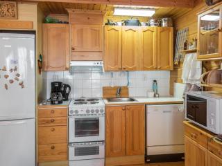 Holiday Home Ylläskuru d 2 by Interhome - Äkäslompolo - 6