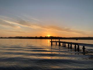 Sealand Lake House Stunning Absolute Waterfront - Fishing Point - 1