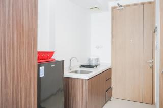 Modern Studio Apartment at Tree Park Cikokol By Travelio - Kebun Nanas - 5