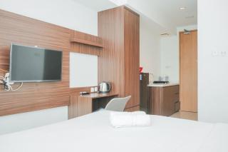 Modern Studio Apartment at Tree Park Cikokol By Travelio - Kebun Nanas - 7
