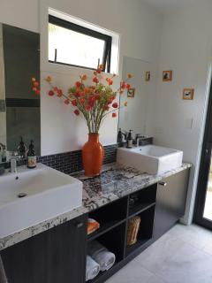 Garden View Cottages - Picton - 2