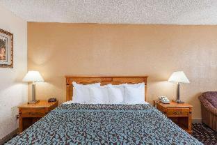 Days Inn by Wyndham Yuma - Yuma - 3