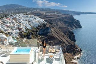 Mythical Blue Luxury Suites - Fira - 0