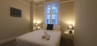 Discover The Rocks - Historical Terrace House - Sydney - 5