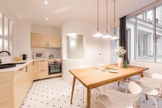 Central and renovated Parisian apartment, 6-7 guests - Parigi - 9
