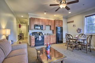 Resort-Style CondoandSuite on Golf Course with Pool! - 7