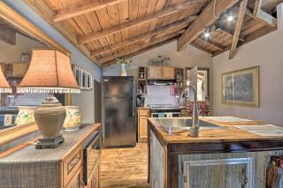 Rustic Chic Home 1 Mi to Dtwn Hot Springs! - Hot Springs - 6