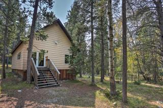 Secluded Casper Mtn Cabin Fire Pit, 12 Mi to Town - Crimson Dawn - 0