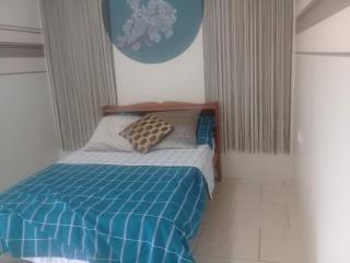 Rumanija's Airport Rooms - Zanderij - 9
