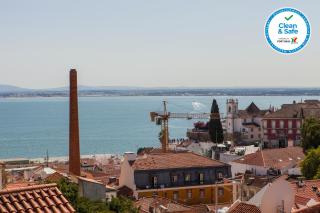 Alfama Amazing Scenic River and City View Charming apartment With 2 bedrooms and AC 19th Century Building - Lisbona - 9