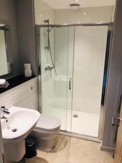 The Juniperlea Inn - Pathhead - 3